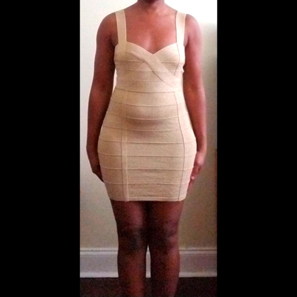 🆕 LISTING!! HMS GOLD SHIMMER CRISSCROSS BUST ZIPPER BANDAGE DRESS - Picture 10 of 15